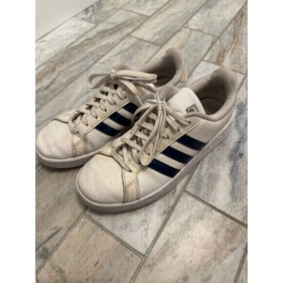 Adidas women's size 9 white/blue 3-stripe lace-up leather sneakers - Picture 1 of 9
